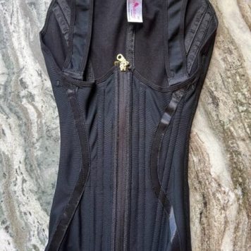 Corset zip à bretelles 14 armatures