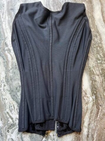 Corset zip à bretelles 14 armatures