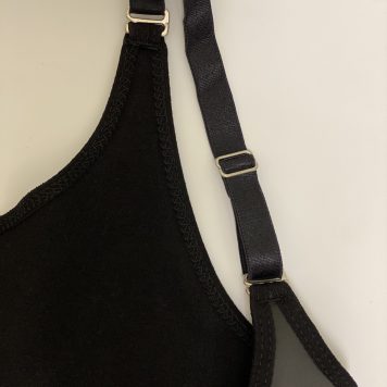 Latex corset with short straps