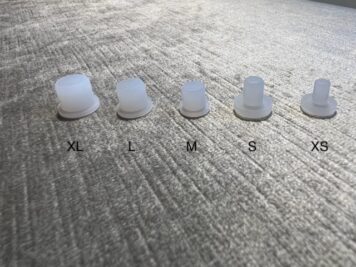 Belly button plug